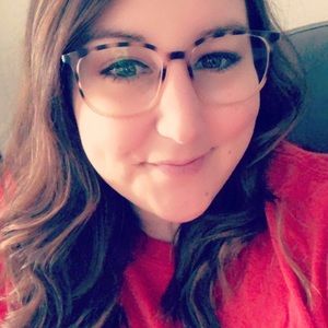 Meet your Posher, Candice